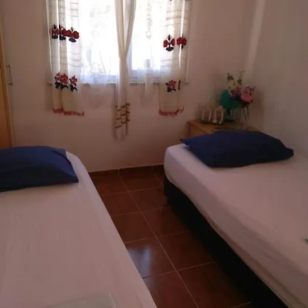 Vacation Flat Near Seashore On Avsa Island Appartement Türkeli